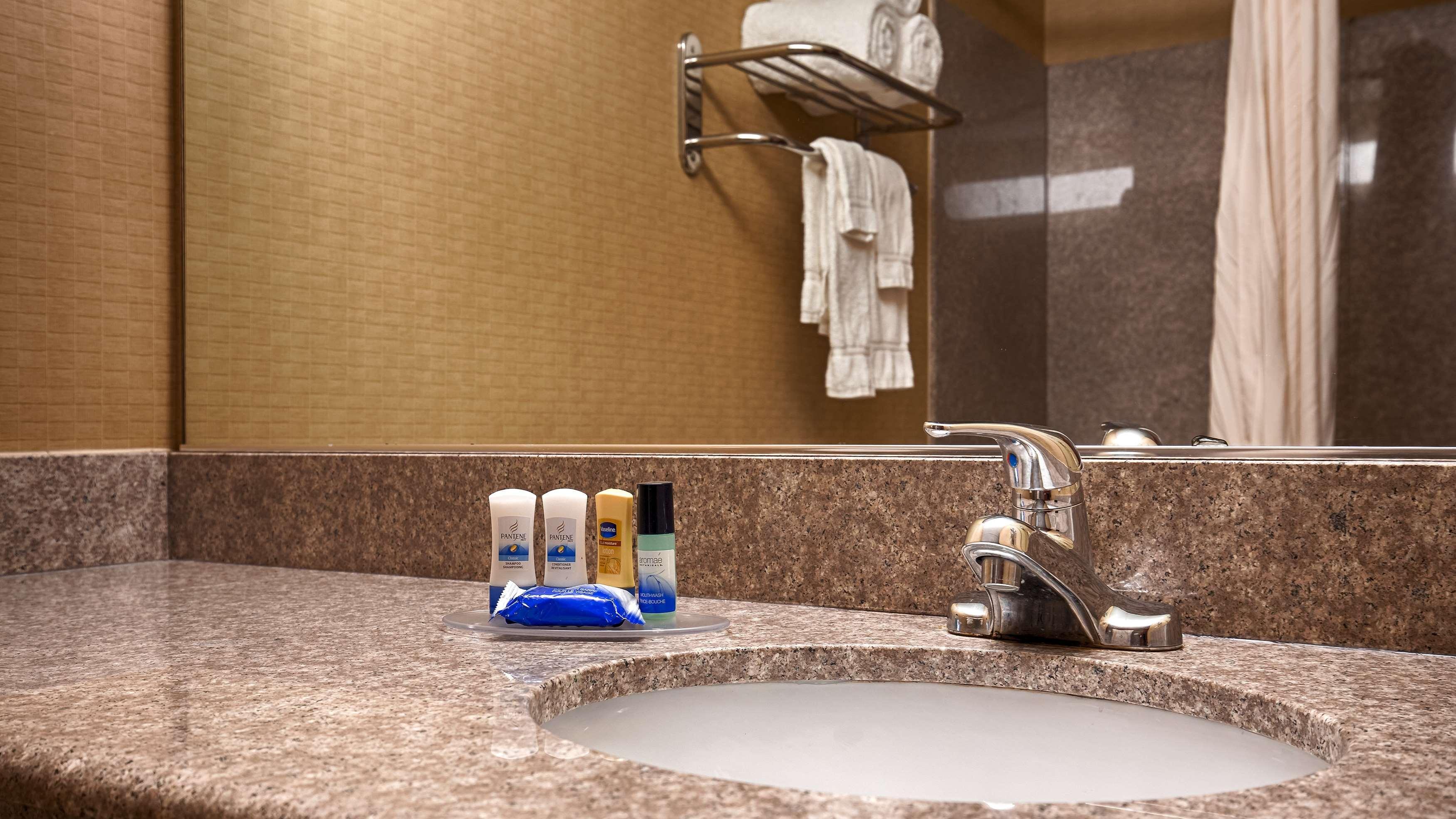 Best Western Dartmouth-New Bedford Екстериор снимка